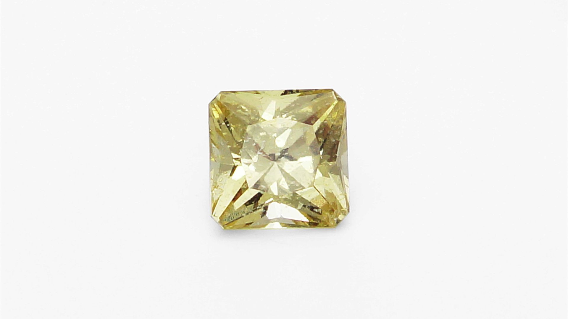 Гранат Гроссуляр 1.58 карат смотреть онлайн