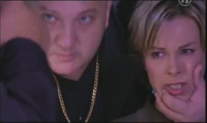 Вот такие женщины - подщечина за спасение