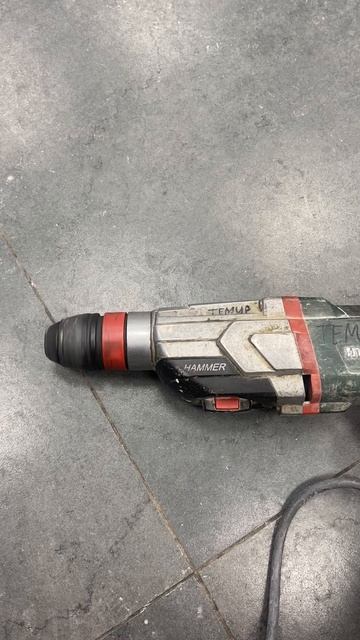 IMG_1895 смотреть онлайн