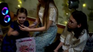 РАСПАКОВКА ЧАСТЬ 1 ПОДАРКИ С ДНЯ РОЖДЕНИЯ
#влог #распаковка #дети #подарки #семья #праздник