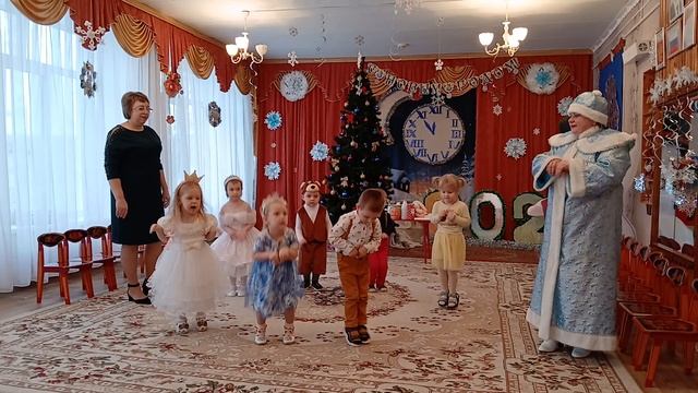 утренник садик новый год 2026 смотреть онлайн
