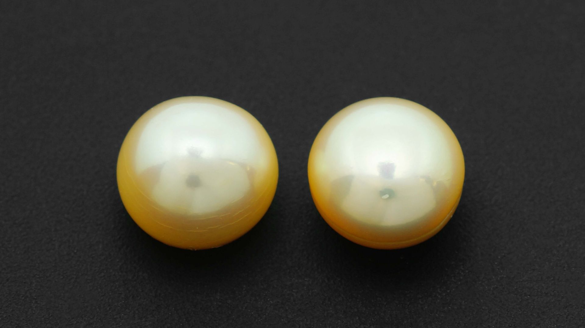 Золотистый Жемчуг 9.45 карат Полусферы смотреть онлайн