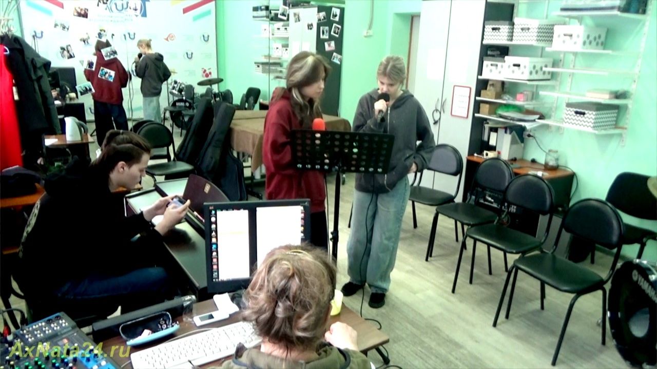 Дуэт-Sera's Confession. Фразировка.Темпоритм.Даша Еремеева и Анастасия Щелканова.