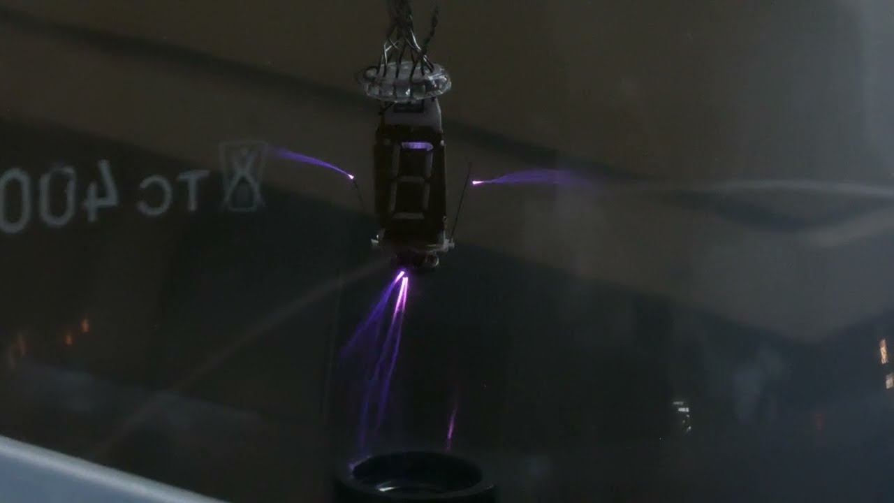 просто беззаботный плазменный индикатор смотреть онлайн