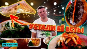 Огромная каракатица из аквариума! Обзор Cơm Niêu Hải Sản Phan Thiết - Việt Xưa.