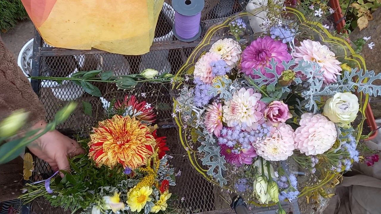 Букет из георгин.