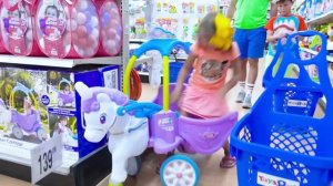 Макс и его поведение