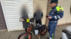Инспекторы ДПС остановили электропитбайк под управлением подростка