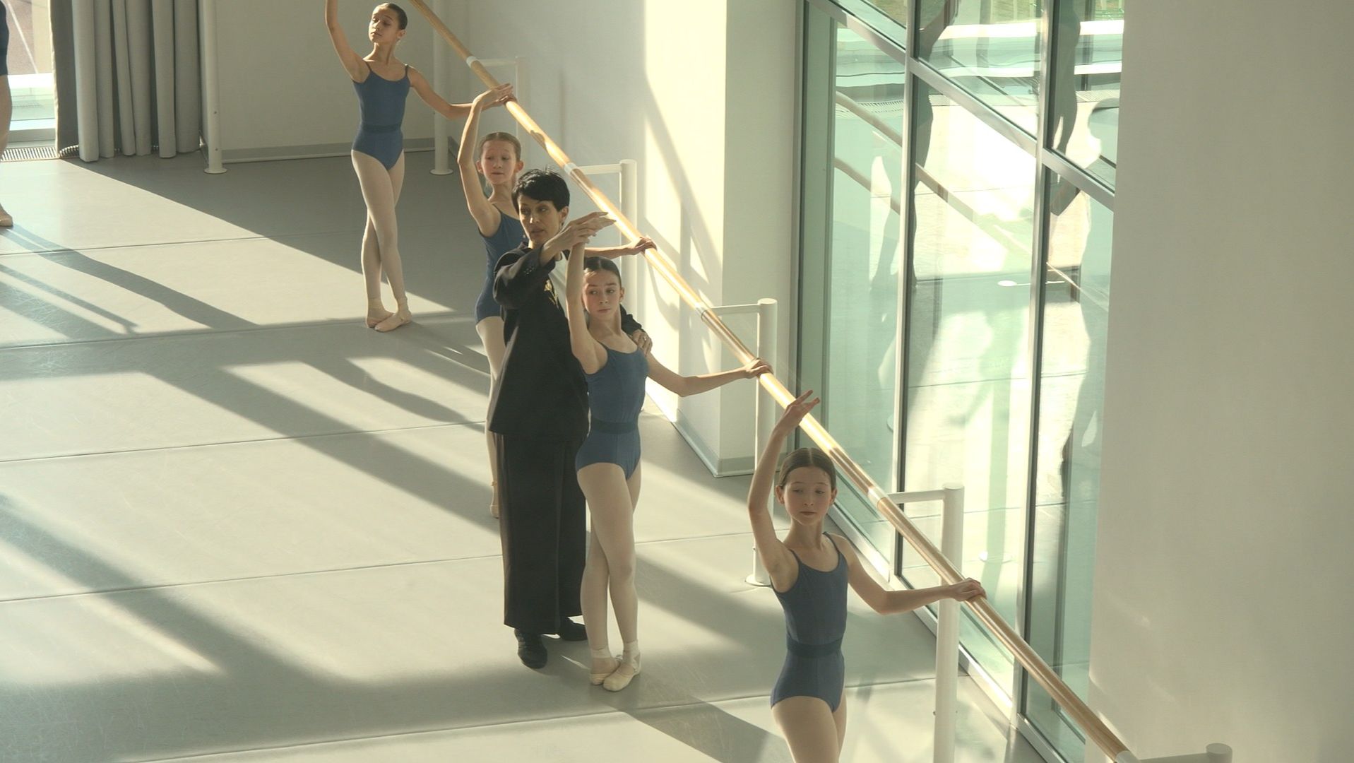 Виртуальная экскурсия по Академии хореографии на мысе Хрустальном смотреть онлайн