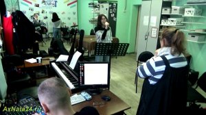 Верю я (повтор);Сядь в любой поезд; Дружба (для концерта); Ай, вы, цыгане-5я. Форма. Кода.Вокализ. П