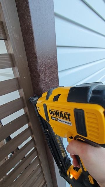 DeWalt dcn660 смотреть онлайн