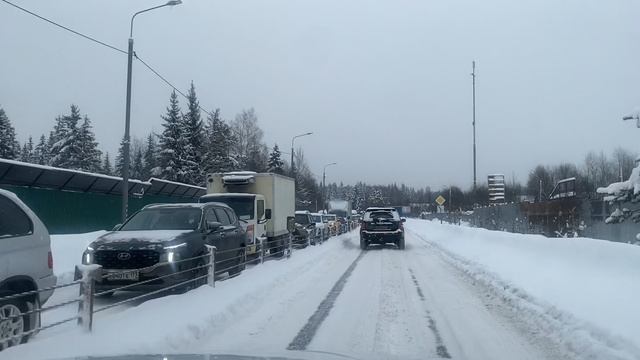 Снежный калапс в Москве и Подмосковье