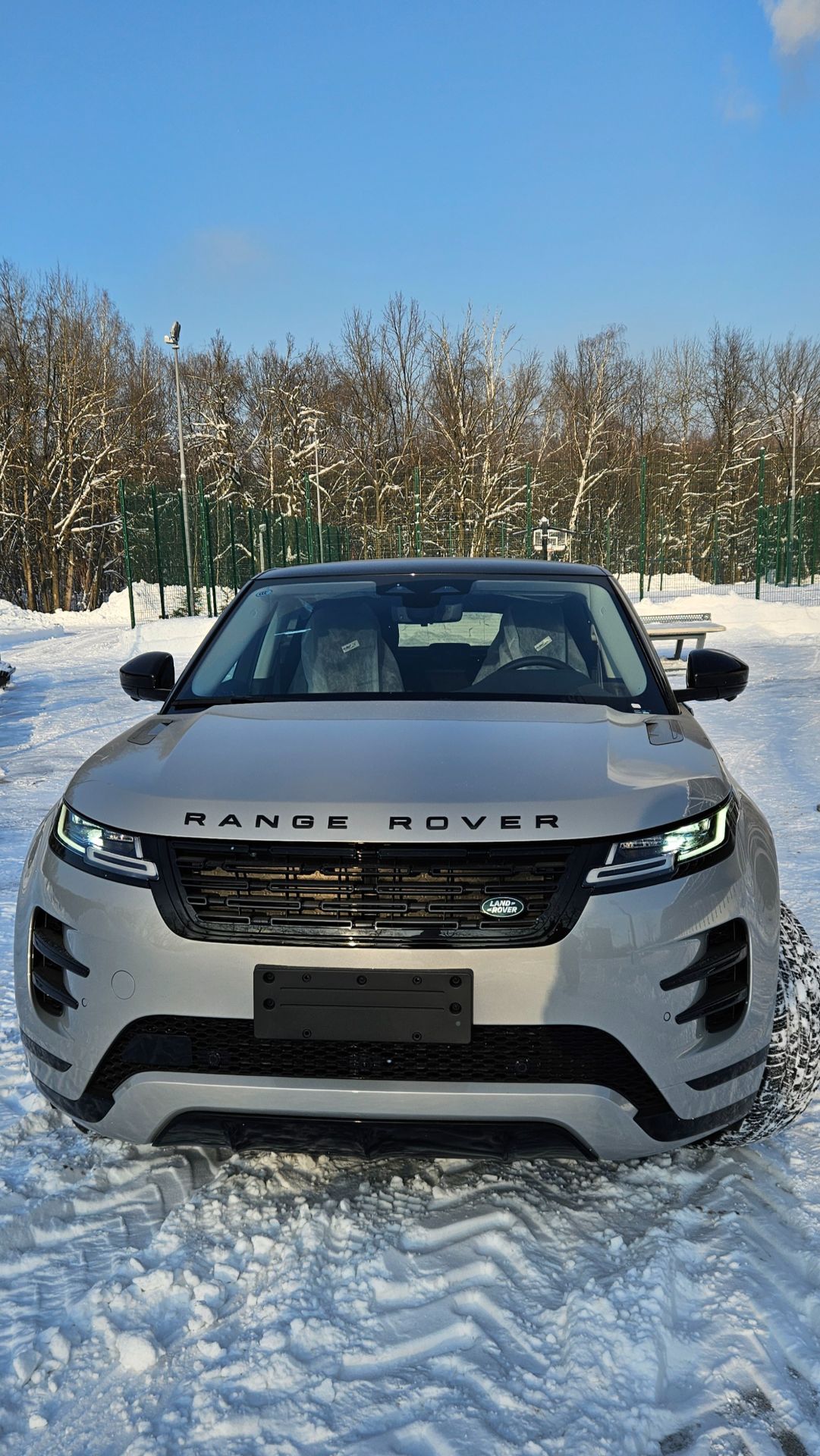 Range Rover Evoque II Black Edition, 2025