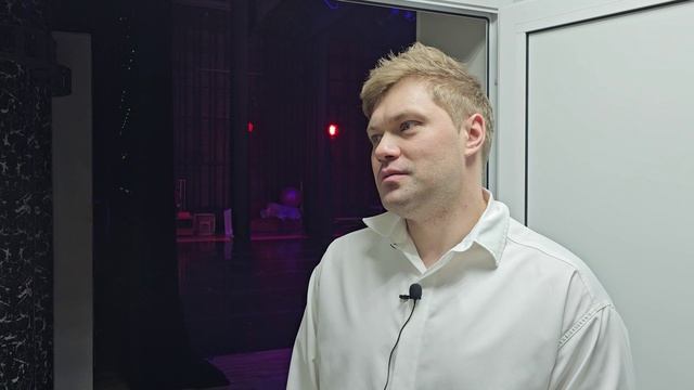 «Знакомый ваш, Сергей Есенин»! В Белово актер театра и кино Сергей Батаев.