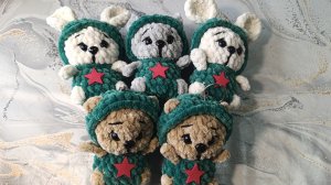 Маленькие зверята военные на брелок крючком из плюша