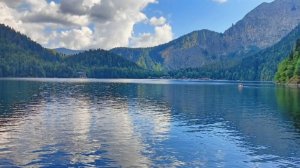 абхазия, озеро рица, озеро рица абхазия, экскурсии в абхазии, веб камера озеро рица,