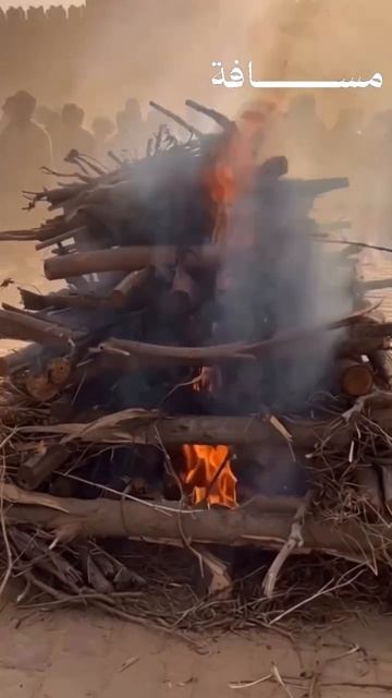 "Мы сказали:" О, огонь! Стань прохладной и спасением для Ибрахима! " (Анбия, 21/67) смотреть онлайн