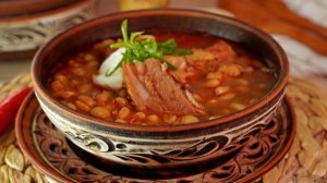 ФАСОЛЕВЫЙ СУП С КОПЧЁНЫМИ РЁБРАМИ