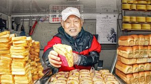 удивительный фудтрак 87 дедушки. тосты с овощами, ветчиной, ветчиной+сыр и просто с сыром