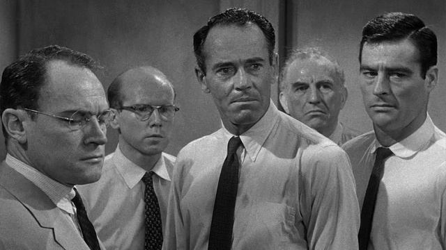 Мальчишку нужно казнить (кф. 12 разгневанных мужчин)