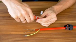 Комплект T-L: сборка концевой и соединительной муфты для ввода греющего кабеля в коробку | ГК ТЕРМ