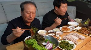 Отварная свиная грудинка,гречневая лапша со специями,анчоусы Мукбанг Mukbag