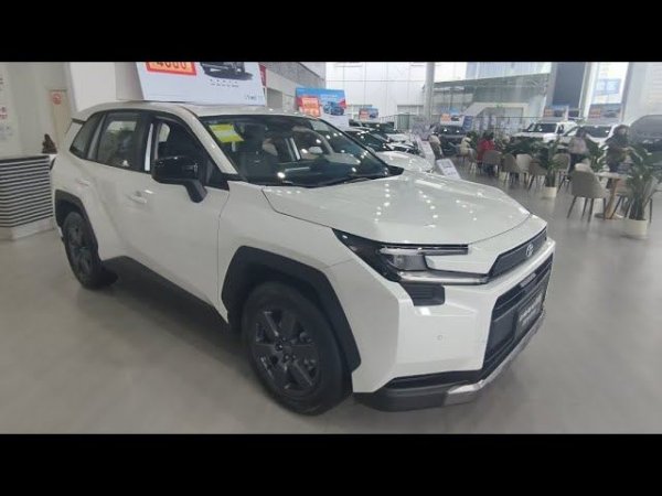 ✅ Автосалон Toyota, новый Rav4!