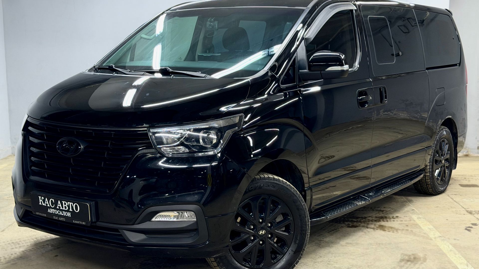 Hyundai Grand Starex 2.5 АТ, 2018 год