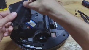 быстрая разборка робота пылесоса Polaris