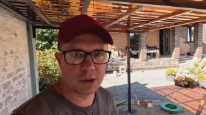 Навес для дровника из профилированного поликарбоната Novattro