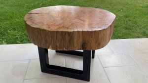 Кофейный столик Live Edge со стальными ножками