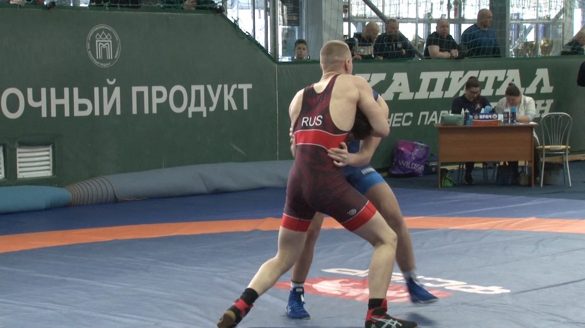 Отбор на Первенство России по греко-римской борьбе прошел в Рязани смотреть онлайн