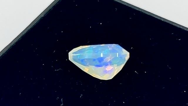 Эфиопский WELO Опал 3,02 карата смотреть онлайн