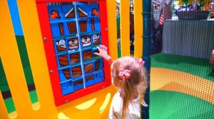 Детская игровая площадка и развлечения в Hub Zero в Дубаи -