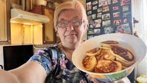 #1-30.01.26 ❄️ РУГАЕТСЯ КОГДА НЕ ПОЛУЧАЕТСЯ 😂 НАПЕКЛА ОЛАДУШКИ 🥞