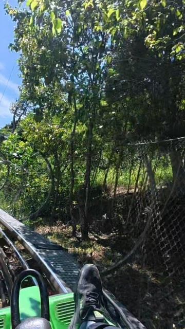 Электросани в Далате, Вьетнам. смотреть онлайн