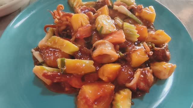 [Гл.4] Вилла Coconut Beach Resort и лучший на Koh Chang SWEET and SOUR Sea Food в Siam Kitchen