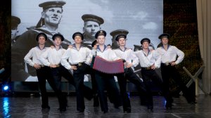 Ансамбль народного танца " Метелица " . " Яблочко "