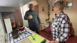 Приготовили Завтрак / С Мужем На Кухне / Разговоры Житейские