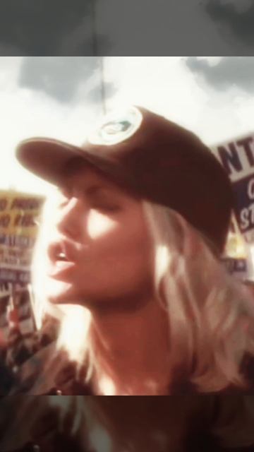 Анжелина Джоли эдит.