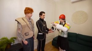 Ультра БОГАТЫЙ vs Ультра БЕДНЫЙ ТЕЛОХРАНИТЕЛЬ !