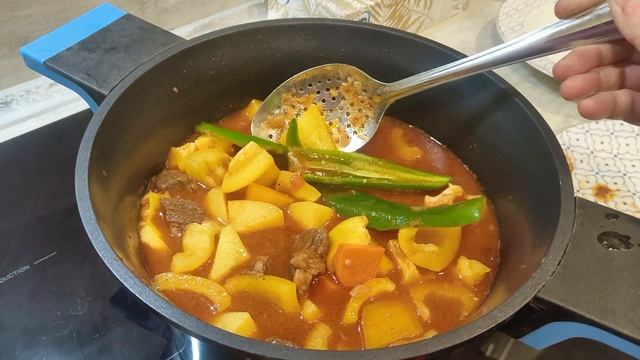 Дома у дочери всегда шедевры кулинарии