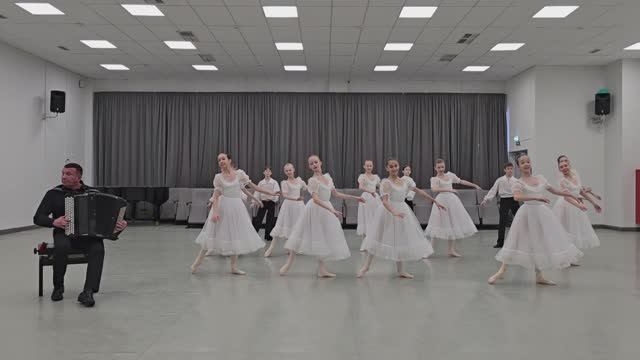 «Русский Вальс» на музыку Дмитрия Шостаковича