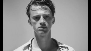 Дублированный трейлер фильма Посторонний 2025