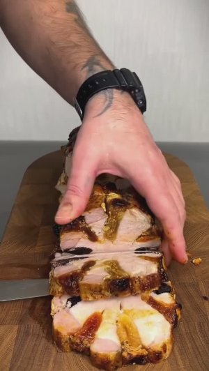 Праздничный карбонад с сухофруктами 🥩