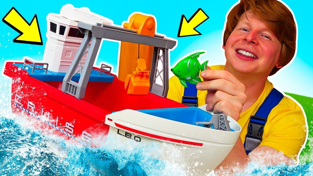 🛠️👷 Мастер Саша и грузовой корабль: важная починка! ⚙️🚢 смотреть онлайн