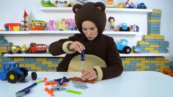 Ремонтируем Синий трактор! Веселые машинки! Играем и учимся! Мультики для малышей!