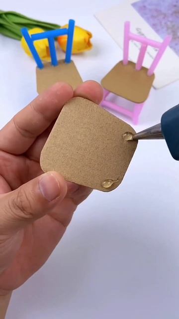 Стулья для куколок 🪑