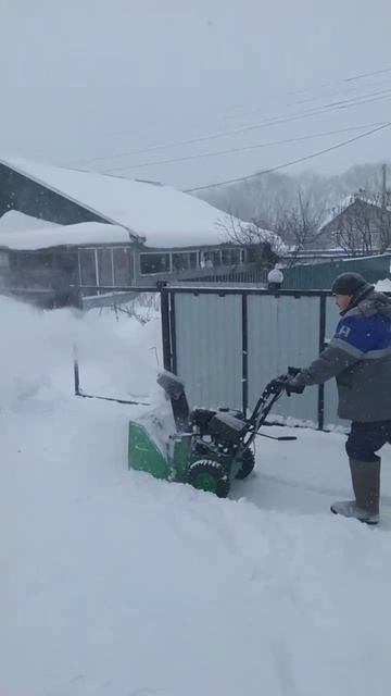 Что нам снег.......