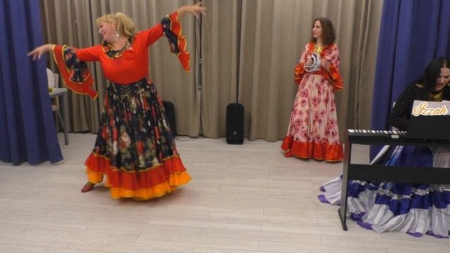 Izzah, "Две гитары"